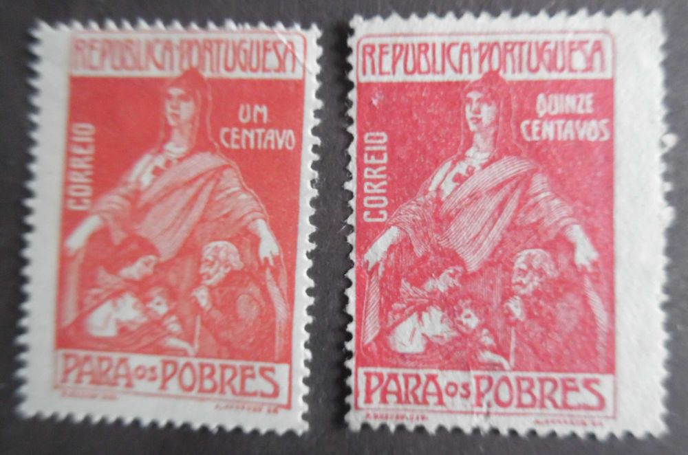 Selos Portugal 1915- Para Pobres NOVOS c/ charneira AF.  nºs 7 e 10