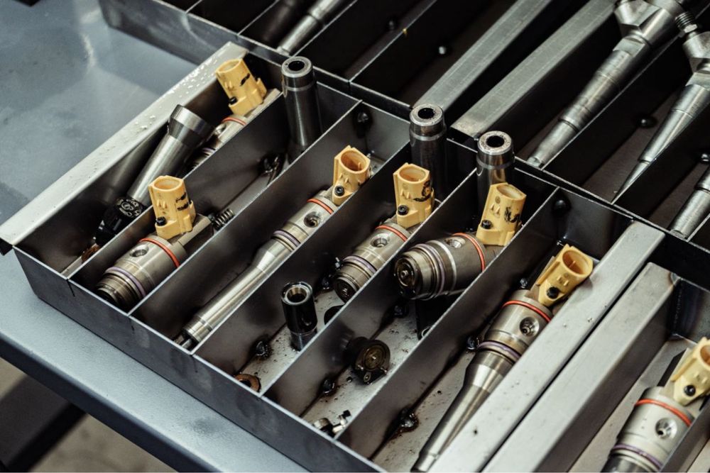 ДВИГУН ТРОЇТЬ? Перевірка та ремонт дизельних форсунок. Common Rail Bosch Delphi Denso