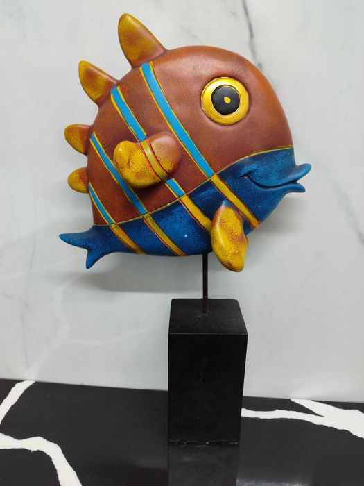 Peixe e crocodilo decorativo em madeira