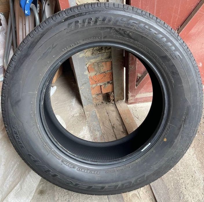 Шини Bridgestone Dueler H/P Sport 225/65 R17