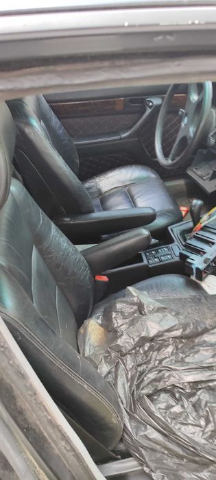 продам автомобили бмв   е 32  3 штуки