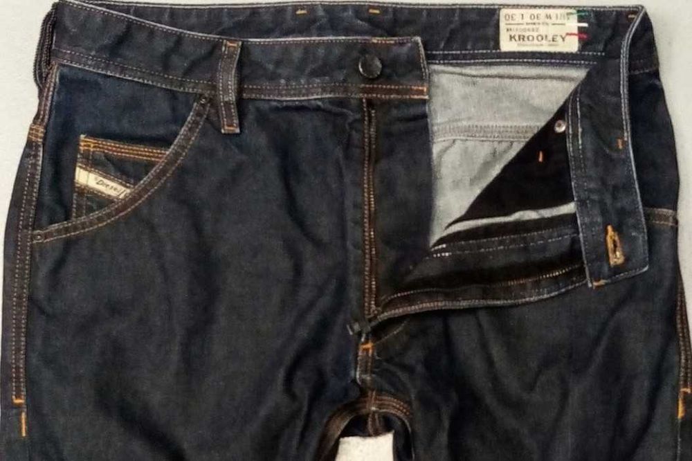 R) DIESEL KROOLEY oryginalne spodnie jeansowe Roz.30/30