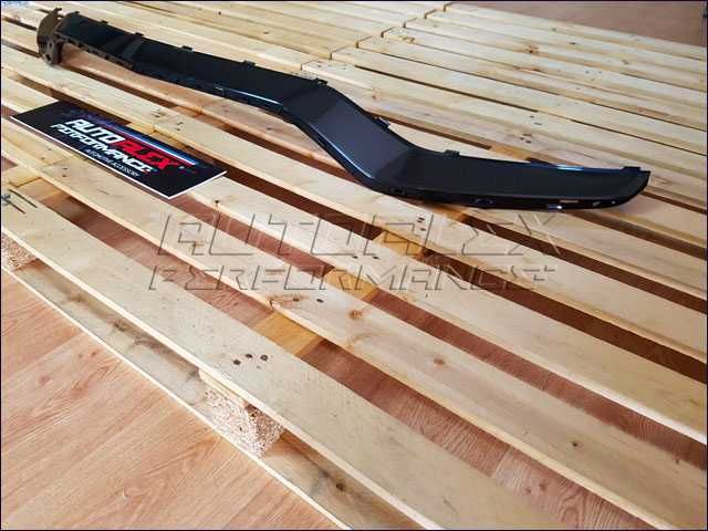 Friso / Moldura Mercedes W205  AAP50316