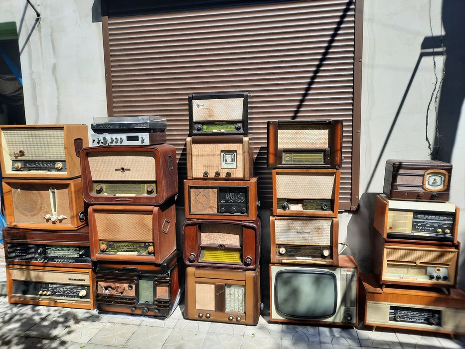 Радіоли,одним лотом.