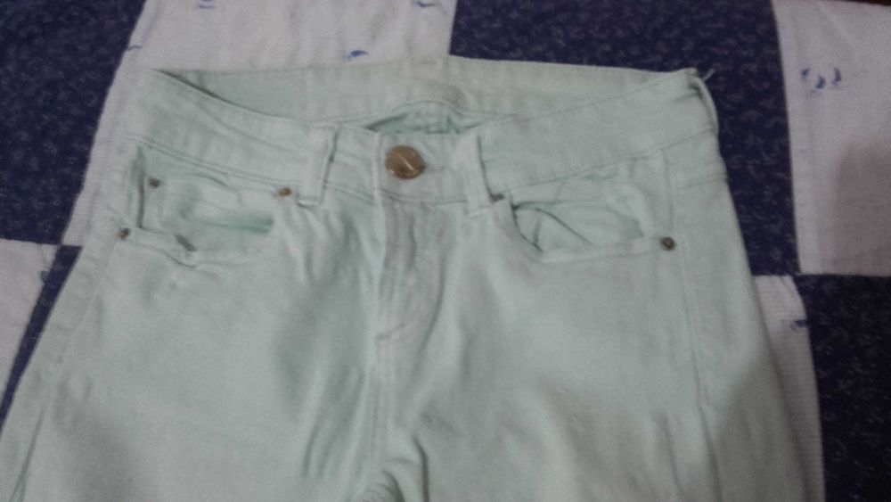 6 calças stradivarius e bershka, 12 euros