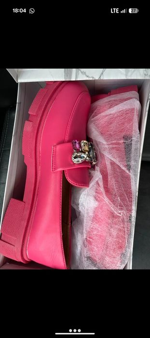 Sprzedam nowe buty