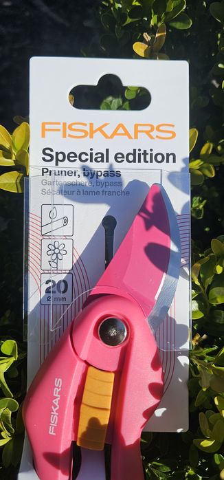 Sekator fiskars nowy