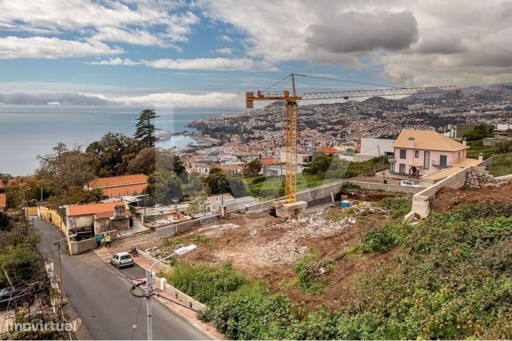 Lote de 520m2 - Quinta do Faial (Sta. Maria Maior) - Funchal