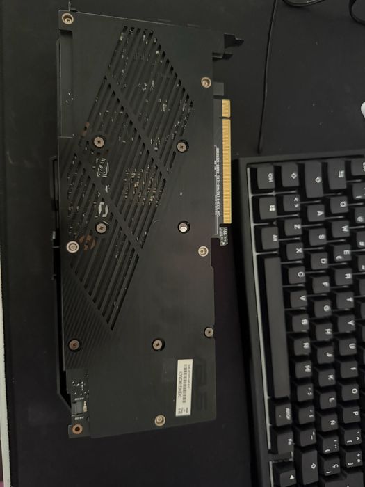 ASUS Dual GeForce RTX 2070 EVO 8 GB.