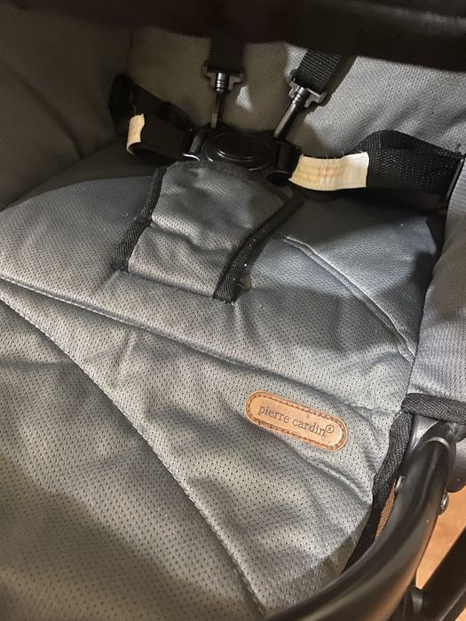 Carrinho bebé 2 em 1 Pierre Cardin Vicky Black como novo