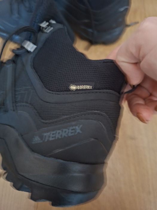 Adidas terrex 40