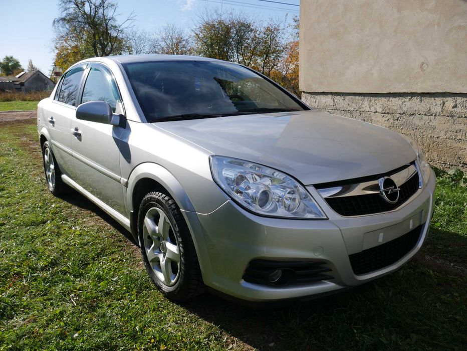 Продам НОВИЙ Opel Vectra C, офіційний