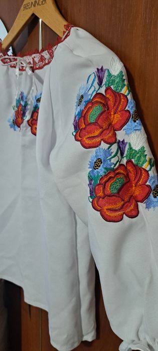 Вишиванка для дівчинки