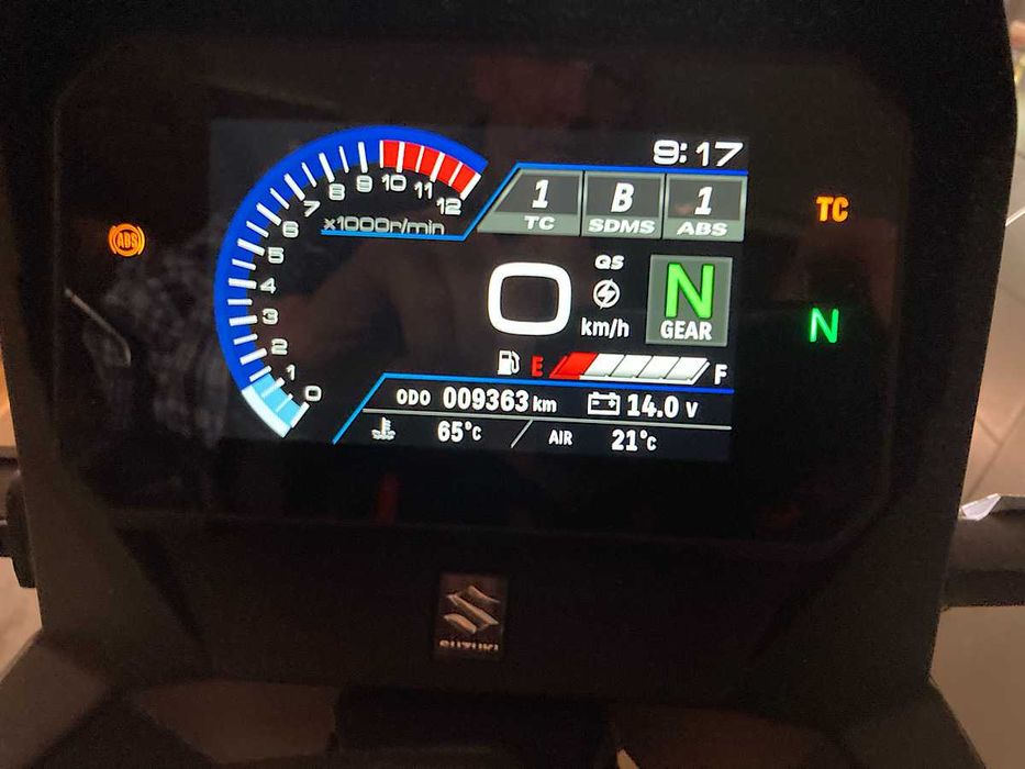 SUZUKI DL V-STROM 800 DE