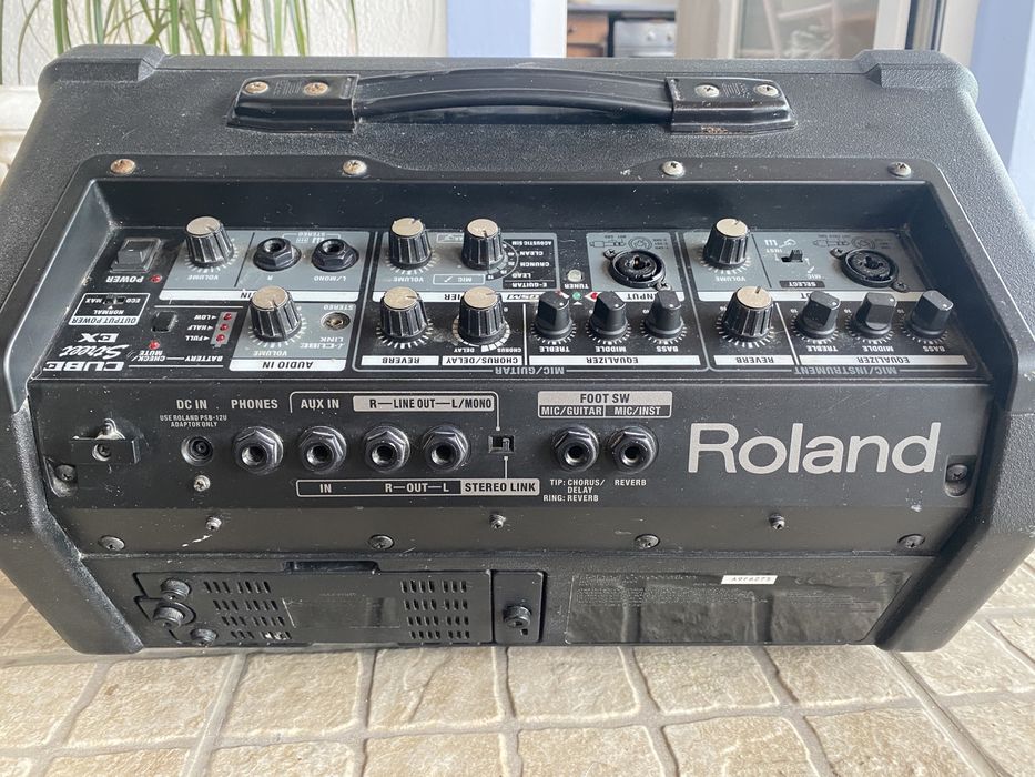Amplificacor Roland Cube Street EX (modelo grande)