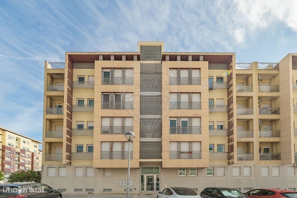 Apartamento T2 para arrendamento