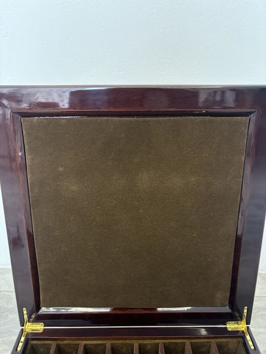 Деревʼяні шахи чудової якості