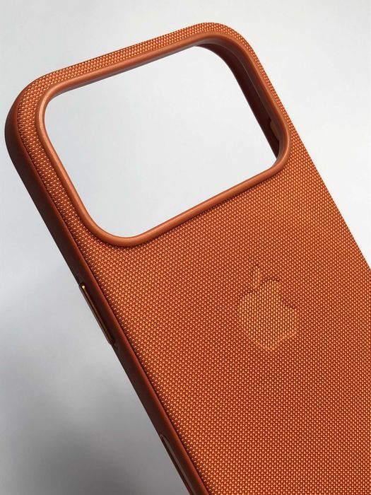 Чохол TechWoven True Orange iPhone 17 Pro Magsafe iPhone 18 Pro чехол айфон 18 Про AI Button 17 Про