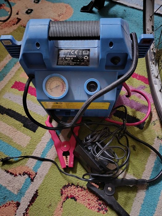 Starter rozruchowy jump starter 12 V 900A