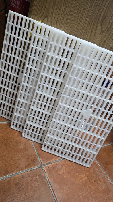 Estrado para fundo de banheira para cães