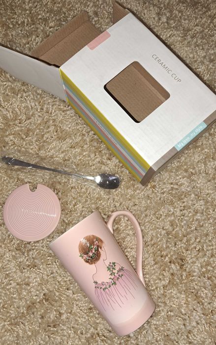 Чашка в упаковці