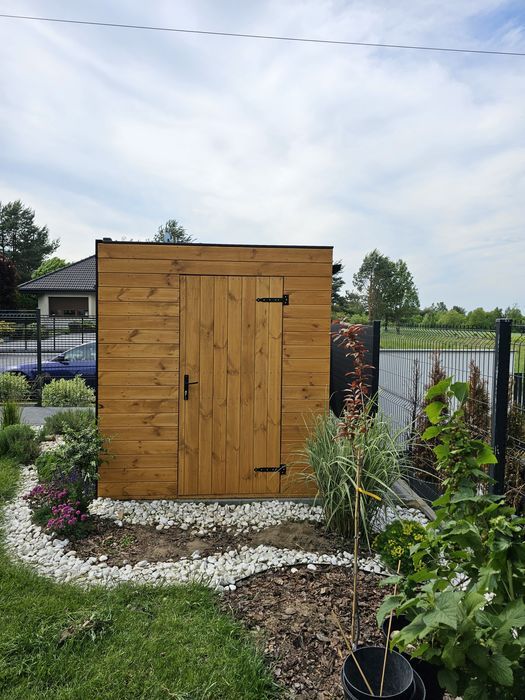 Nowoczesny Domek Narzędziowy z drewutnią / wiatą  WORKER II PLUS  2x4