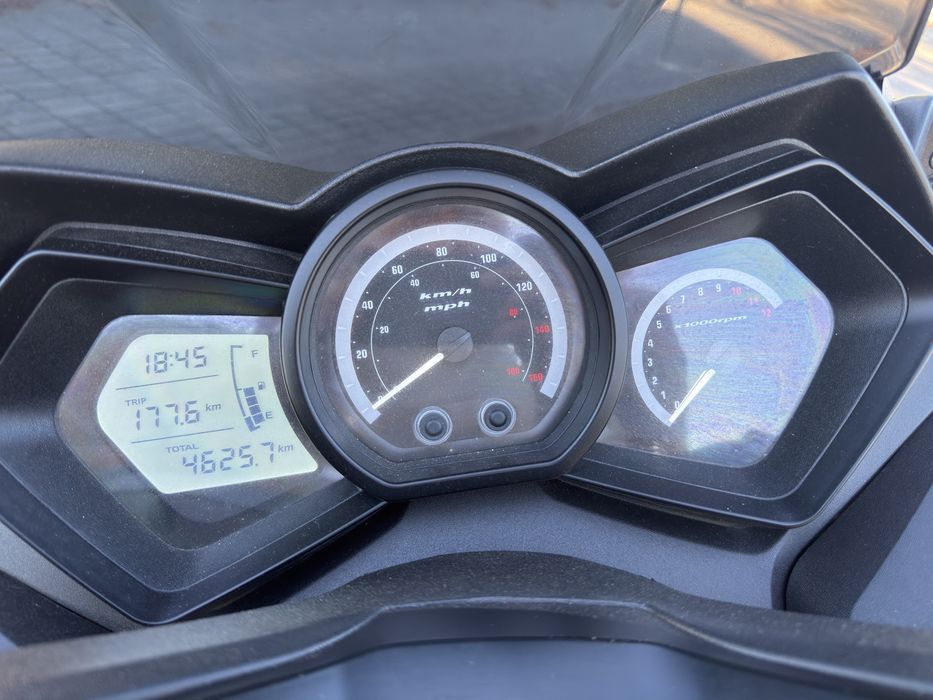 Mitt 125 cc como nova