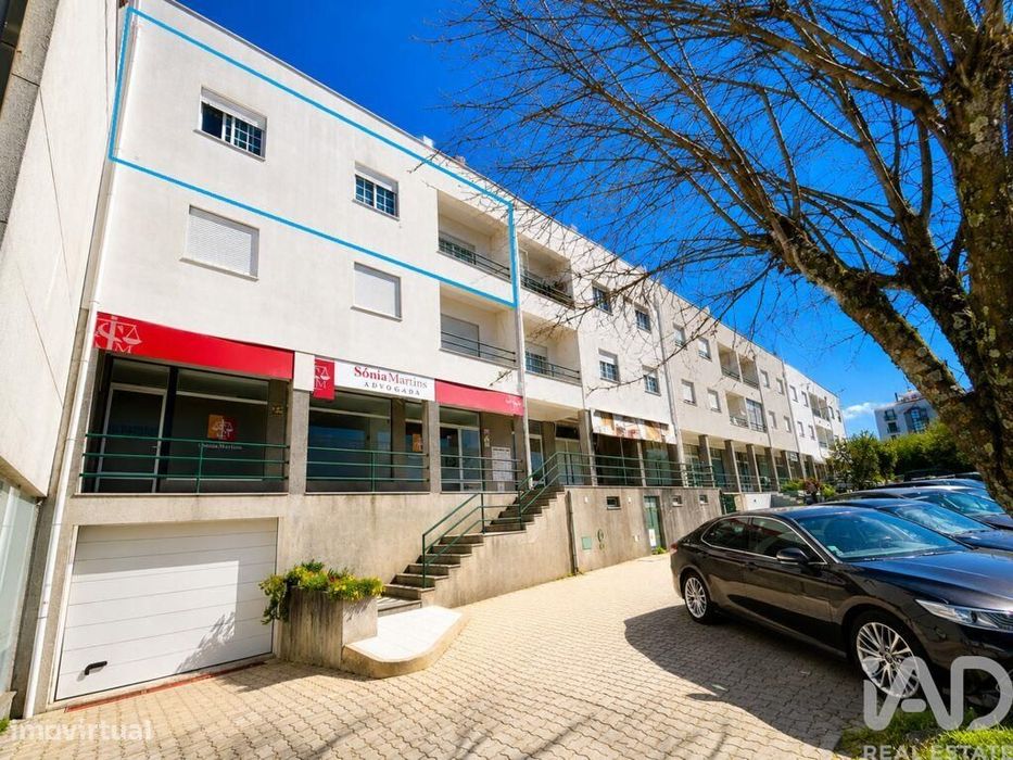 T3 Apartment in Oliveira do Hospital and São Paio de Gramaços