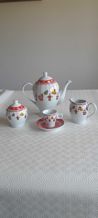 Serviço Café Novo com Motivos de Natal