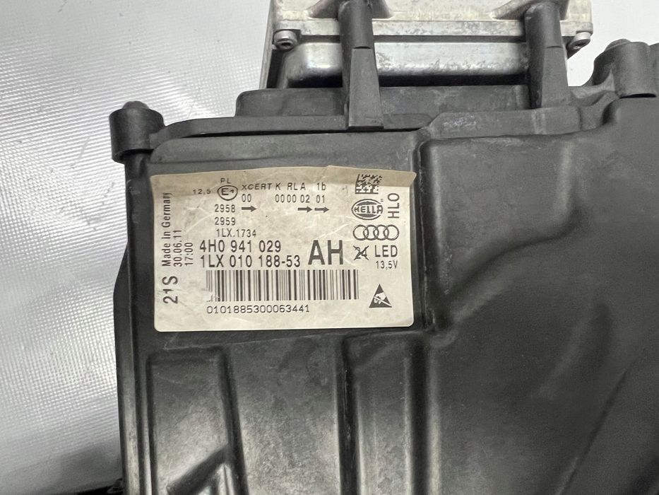 Lampa Reflektor Full Led Matrix Lewy Pród Audi A8 S8 D4 4H0941029