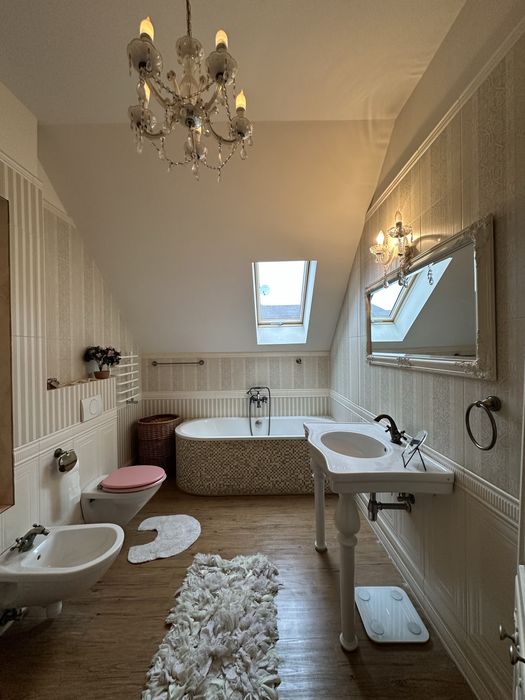 Оренда котеджу в Канадському селищі на 8 сотках