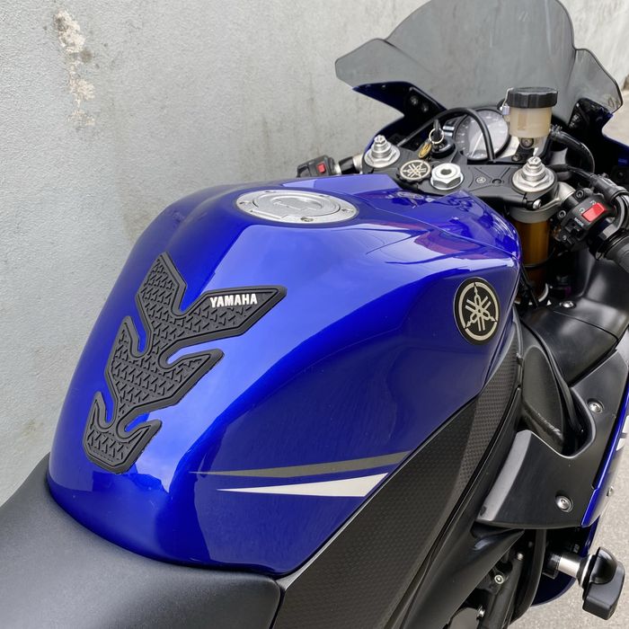 Yamaha R1 Crossplane