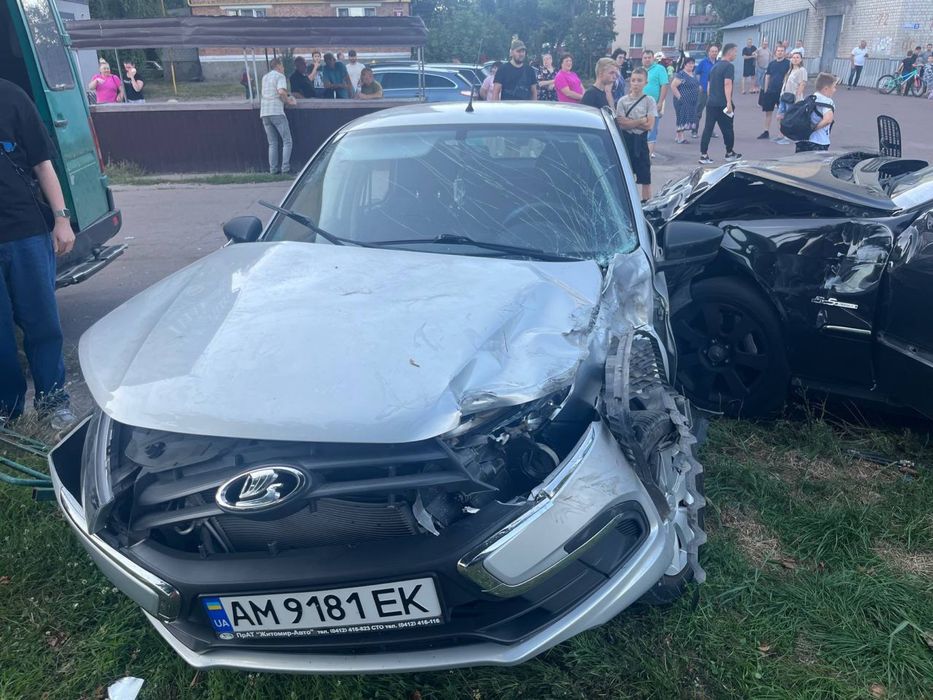 Разборка Lada Granta 219/110/MT 1.6 бензин 2021 року 33 пробіг