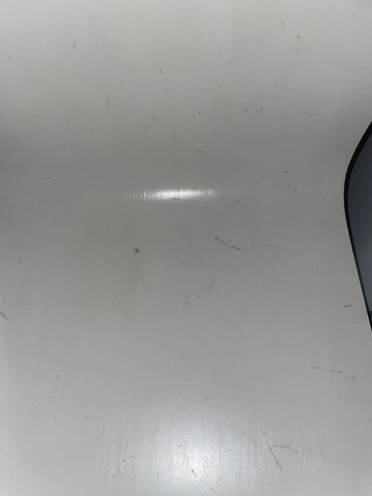 2 Cadeiras Brancas - Desocupar