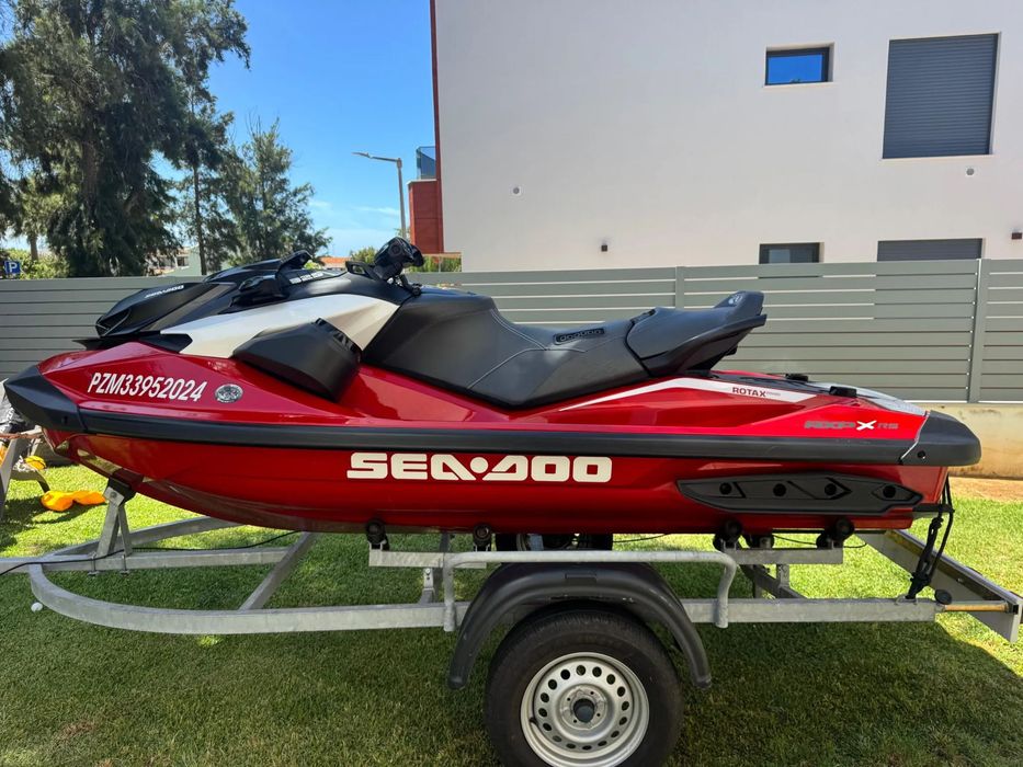Sea-Doo RXP X RS