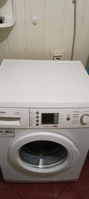 Sprzedam pralkę Bosch family line stan idealny.