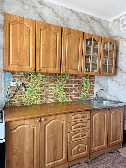 Проддам кухню з мийкою