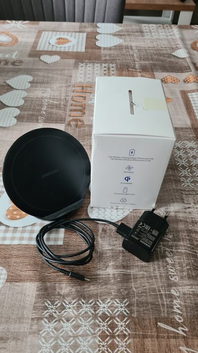 Ładowarka indukcyjna Samsung