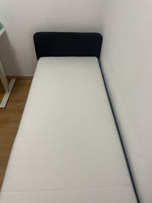 Estrutura cama e colchão solteiro