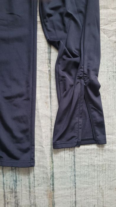 Оригінальний костюм Puma унісекс.