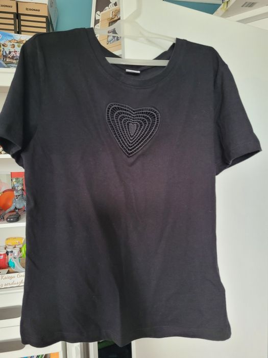 Ubrania M koszulka I 2 sukienki