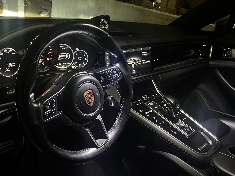 Porsche Panamera 4 E-hibrid