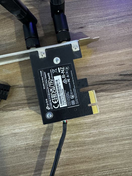 Placa de Rede PCIe Wi-Fi 6 + Bluetooth 5.2 TP-Link Archer TX20E AX1800 (Como Nova)