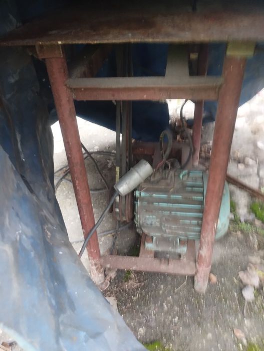 Piła stołowa pilarka do drewna krajzega silnik 3kw