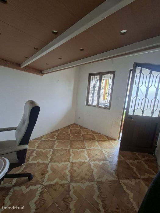 Apartamento T3 com varanda em Gondomar