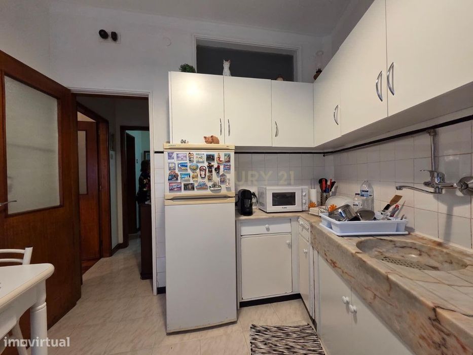 Arrendado | Andar Moradia T2 | Terraço | S. Mamede de Infesta | Invest