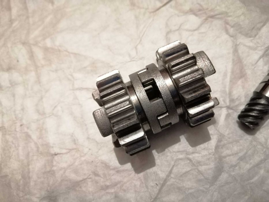 №55-ПЕРВЫЙ РАЗБОР-Коробка  пер. ЯВА/JAWA 634 Made in Czechoslovakia.