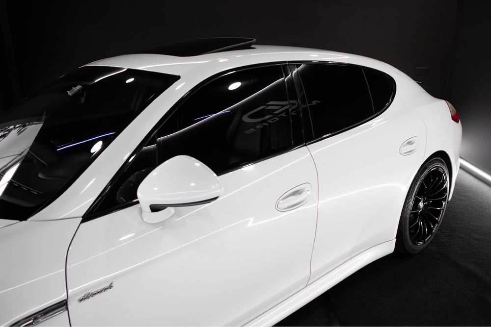 Porsche Panamera 3.0 Diesel 250 CV Ano 2012 foto 5