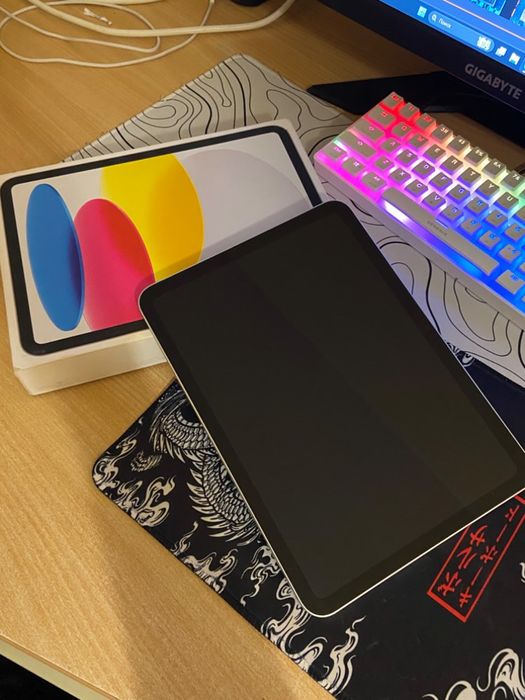 Sprzedam ipad 10.9 64 gb