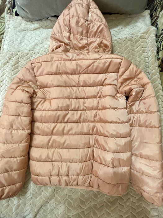 Куртка весняно- осіння 152 см